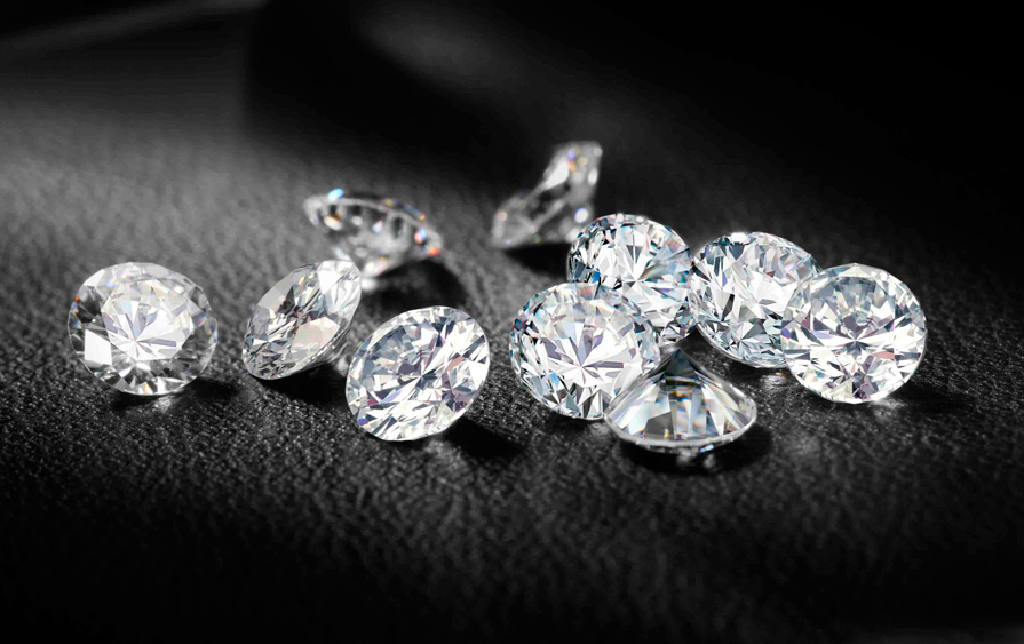 Удивительные свойства ограненного алмаза